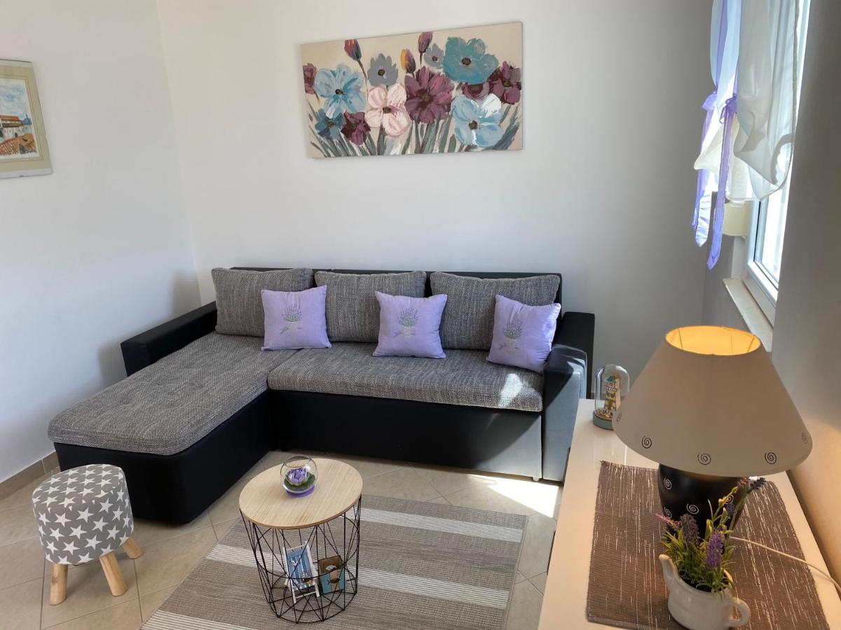 Apartment Tihana Трогир Экстерьер фото