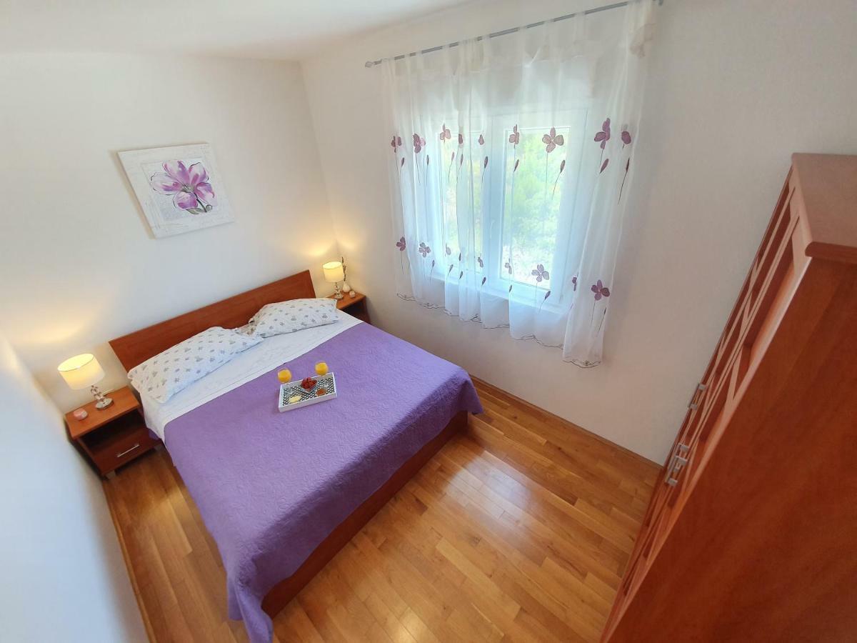 Apartment Tihana Трогир Экстерьер фото